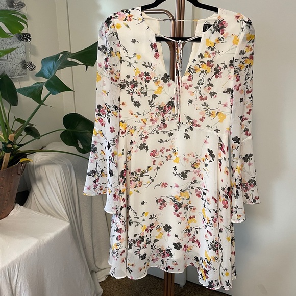 Sam Edelman Floral V-neck Mini Dress - Picture 3 of 10